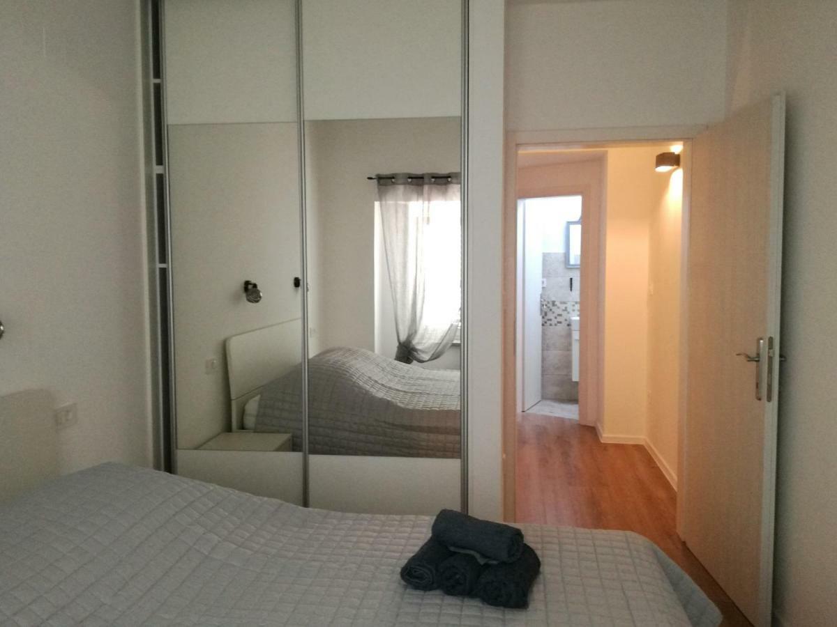 Kuca Za Odmor Pende Villa Banjol Exterior foto
